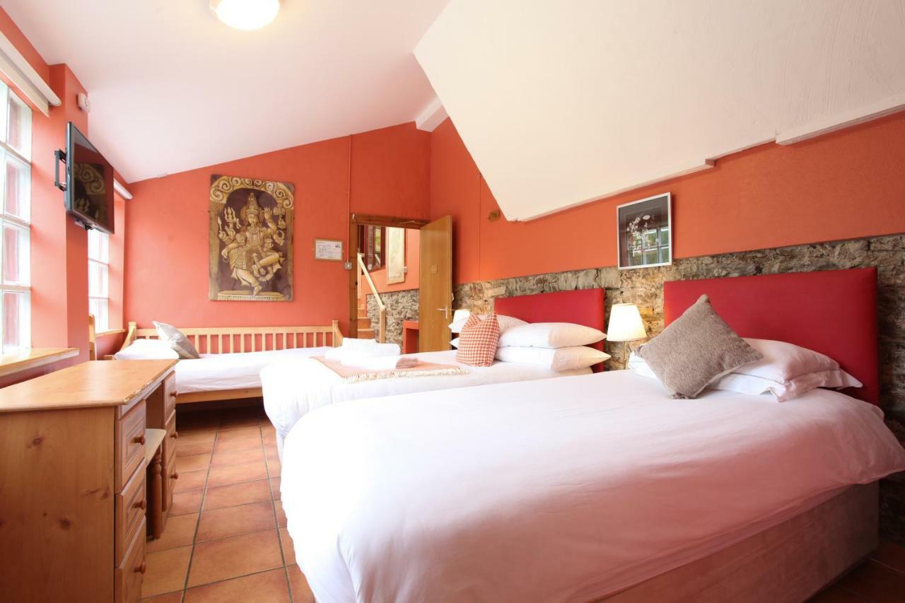 Moville Boutique Hostel & Apartments 外观 照片