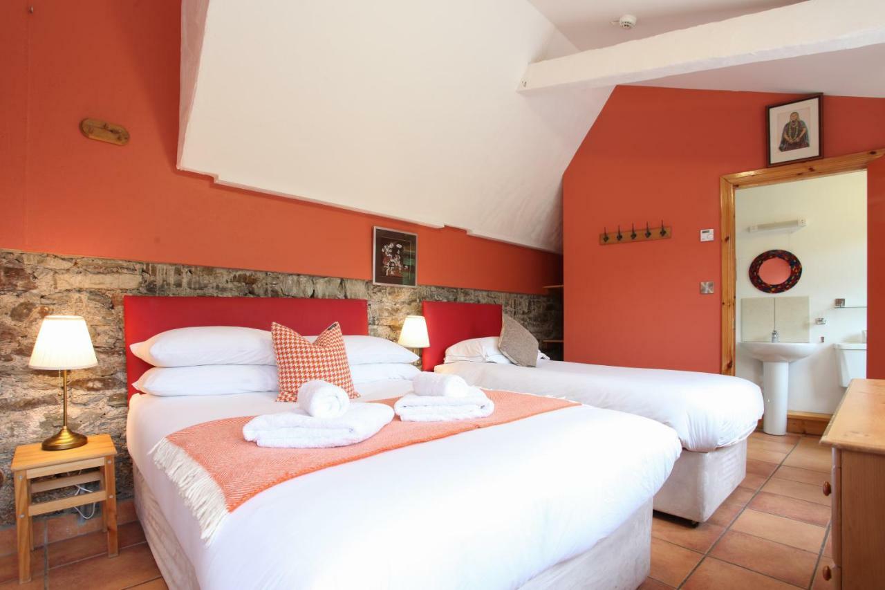 Moville Boutique Hostel & Apartments 外观 照片